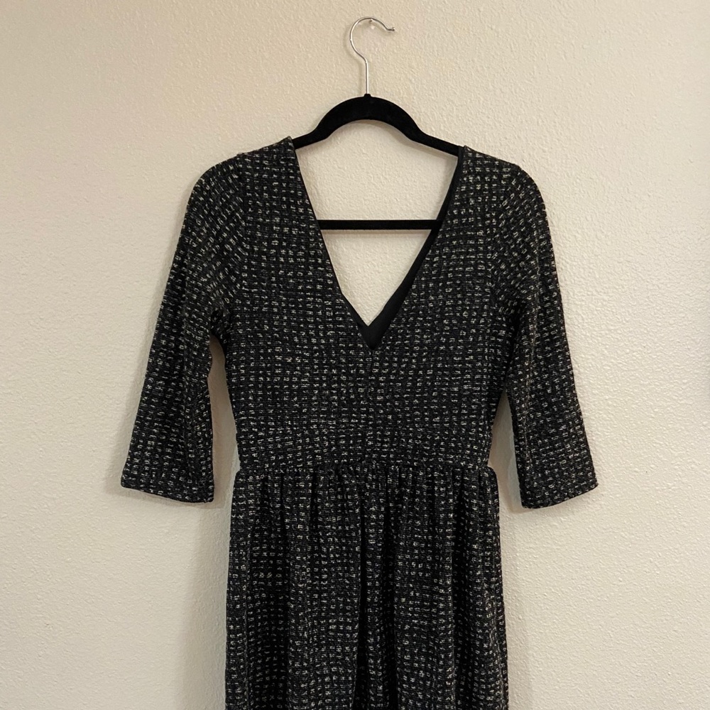 Franchesca’s Mid-Length Dress - Picture 9 of 9